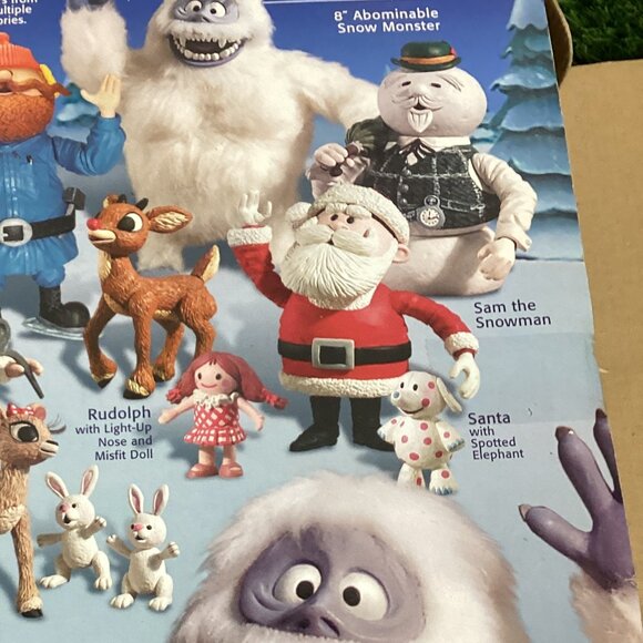 Rudolph the Red Nosed Reindeer Island of Misfit Toys Figure Set - Picture 4 of 12
